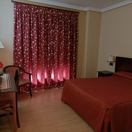 Hotel Rural El Jardin Aldea del Fresno Exterior photo