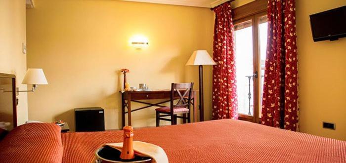 Hotel Rural El Jardin Aldea del Fresno Exterior photo