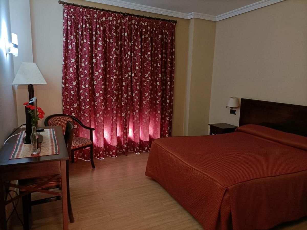 Hotel Rural El Jardin Aldea del Fresno Exterior photo